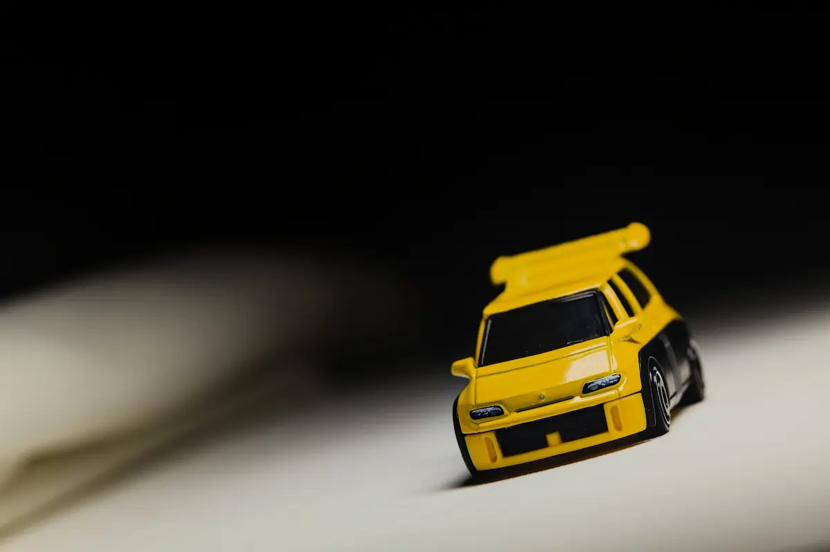 グランツーリスモで復活！ルノー・エスパス F1の圧倒的スペックを検証