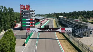 名勝負の舞台『イモラ・サーキット』の歴史と名物コーナー特集